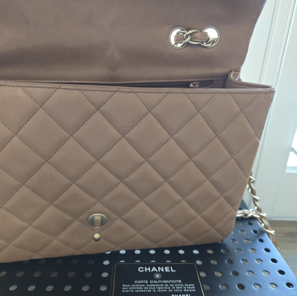 CHANEL Jumbo Single Flap ✨️ Camel Brown Lambskin with Champagne GHW - Picture 11 of 12